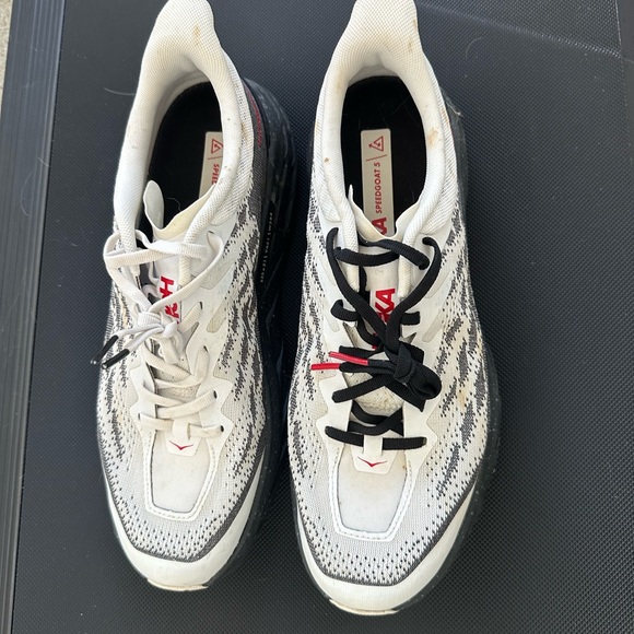 Hoka Speedgoat 5 - Picture 2 of 3